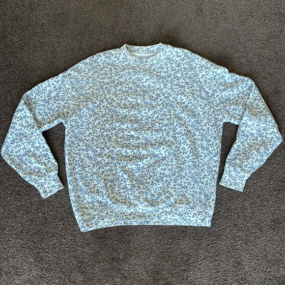 💙GHANDA CO. blue and white floral pullover “Maggie” - Picture 13 of 15